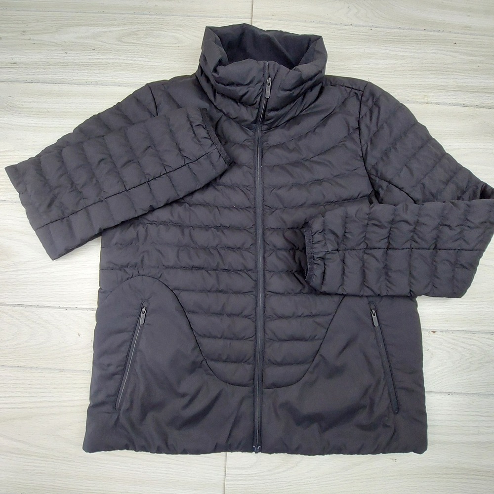 Lululemon Lightweight Relaxed-Fit Down Jacket Womens 8 Black Puffer 700 Goose - Picture 2 of 8